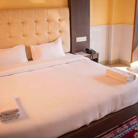 Mvt Guesthouse & Restaurant Rishīkesh الغرفة الصورة