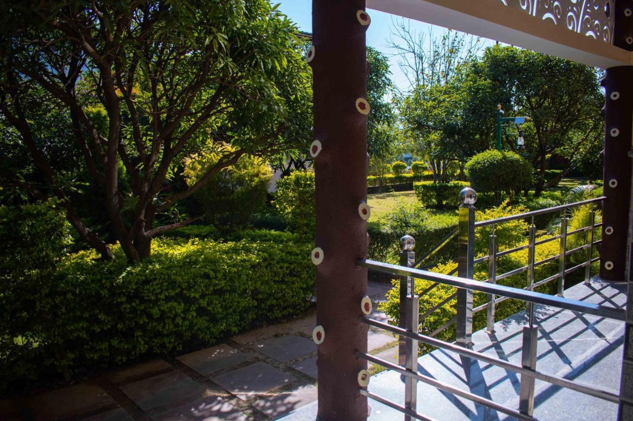 Mvt Guesthouse & Restaurant Rishīkesh المظهر الخارجي الصورة