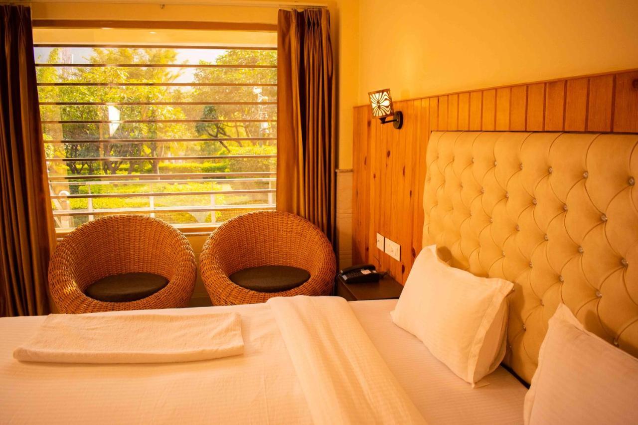 Mvt Guesthouse & Restaurant Rishīkesh المظهر الخارجي الصورة